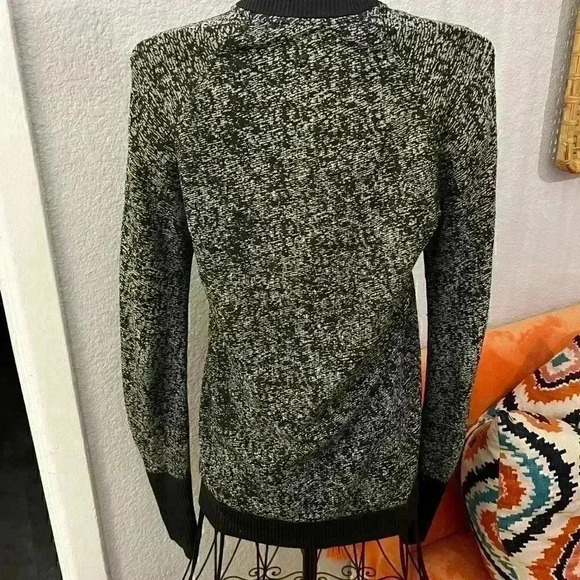 Lululemon Rest Less 1/2 Zip-Sz 6 - Picture 5 of 7